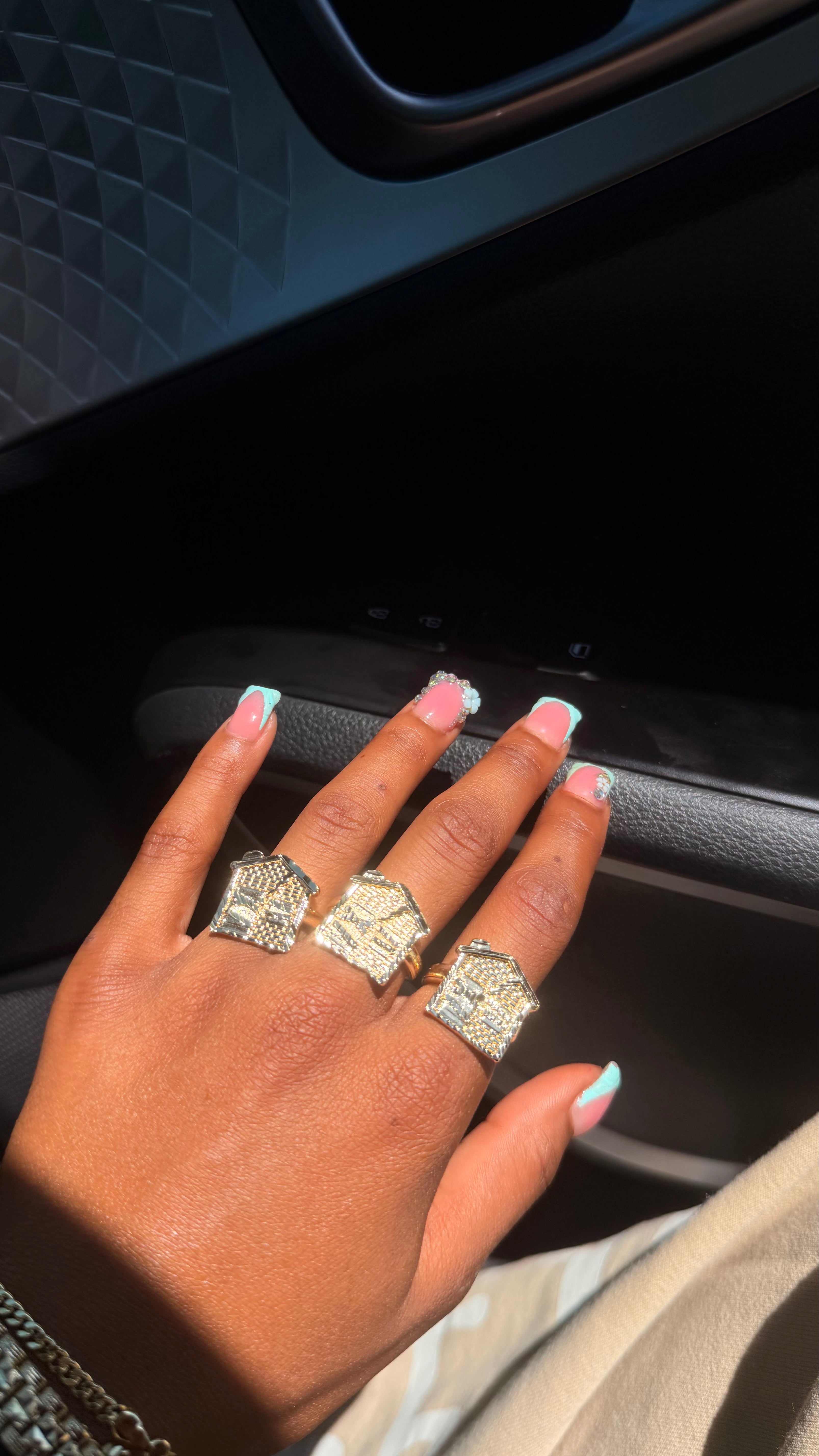 trap house ring image 0