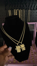 hk w ar + rope chain image 0