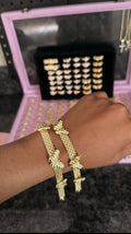 nugget butterfly bracelet  image 0