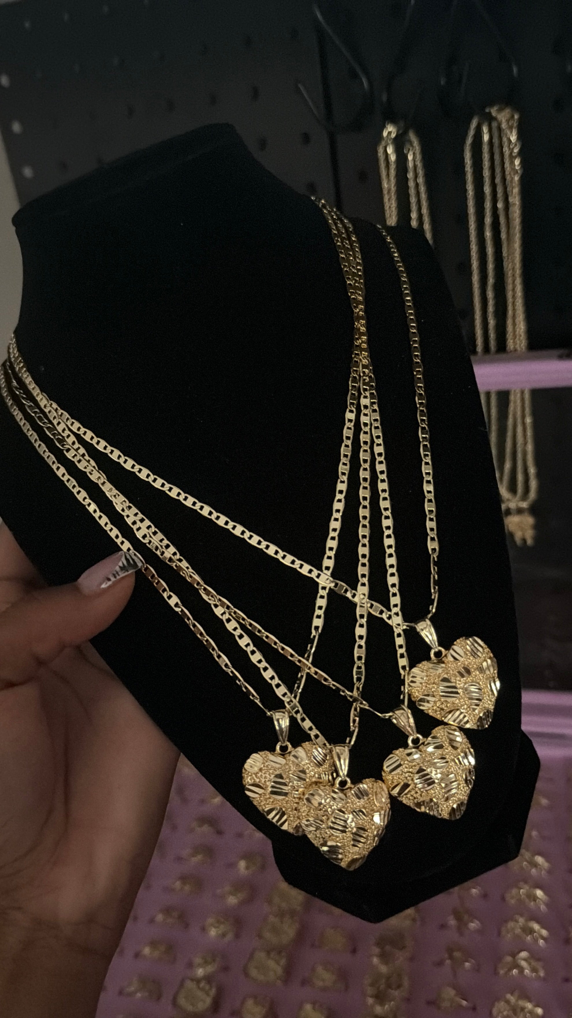 xl nugget heart necklace image 0