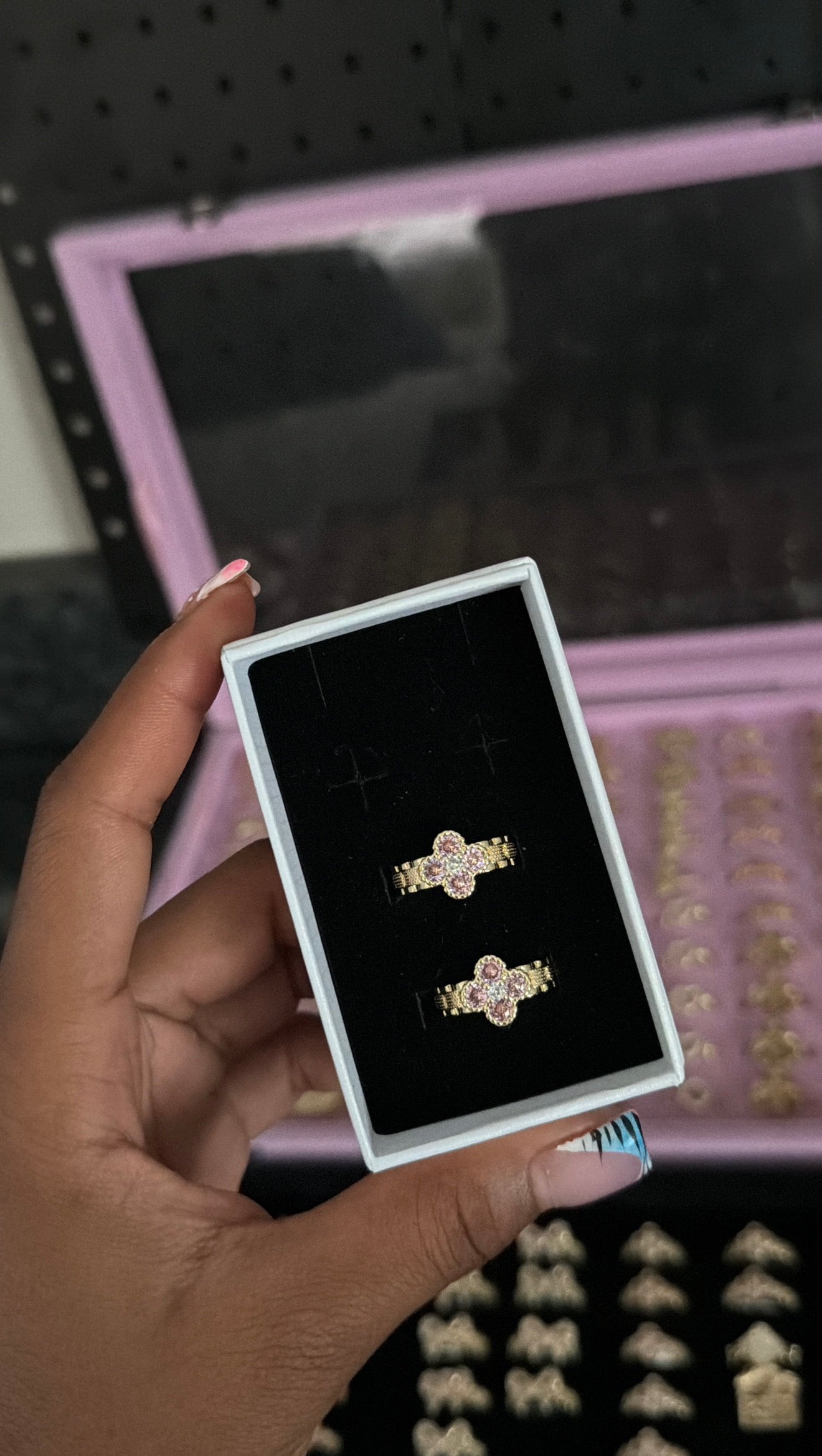 pink rollie flower ring  image 0
