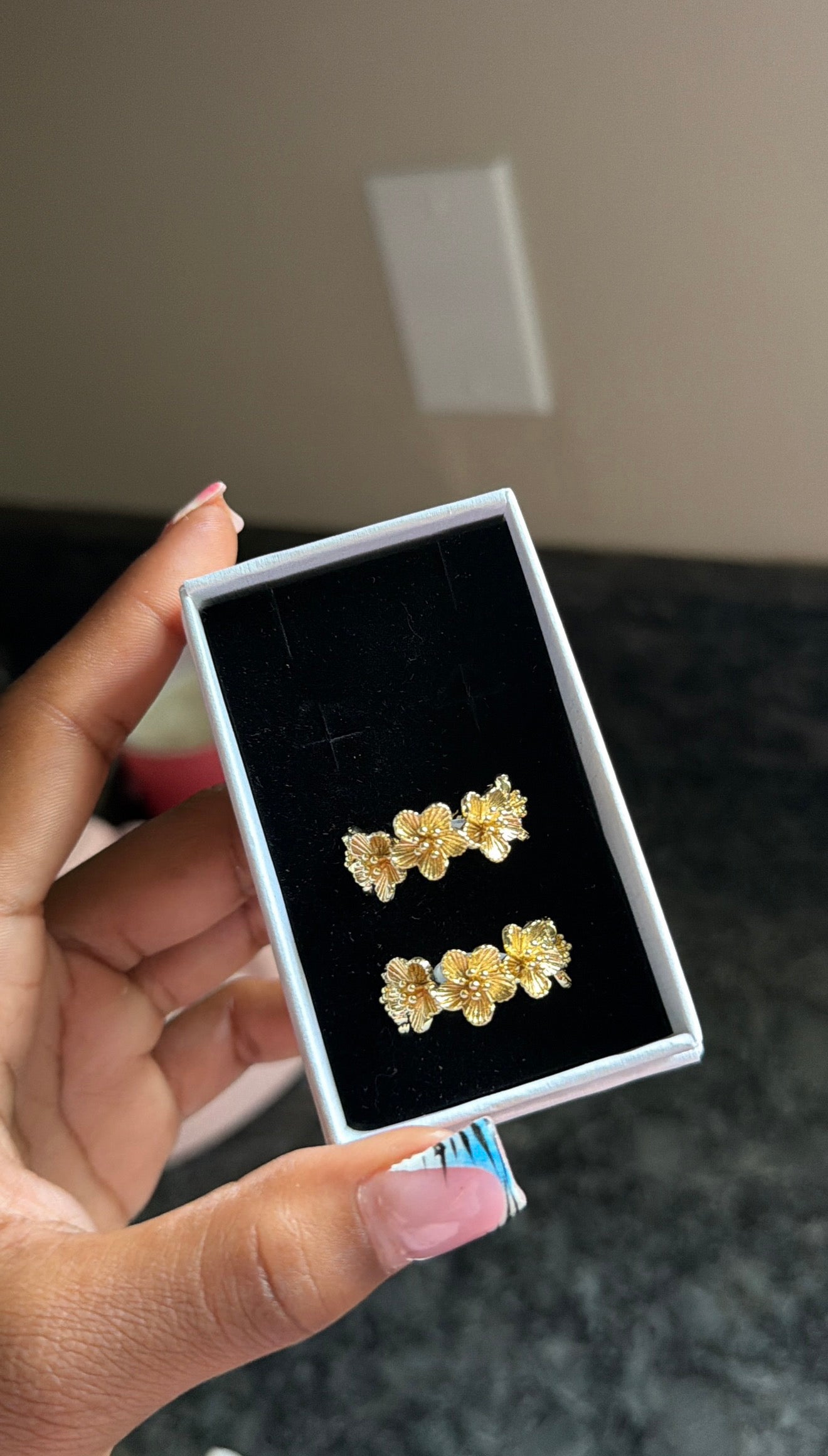 flower ring image 0
